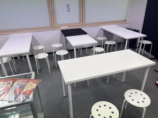 カードを買うだけじゃない、遊んでつながる新しい体験を!